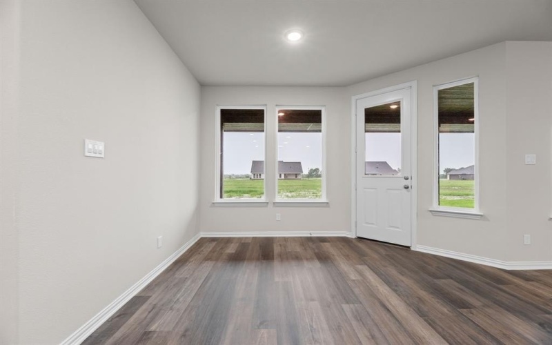 3103 White Oak Road, Oak Ridge, TX 75161, 4 Bedrooms Bedrooms, ,2 BathroomsBathrooms,Residential,For Sale,3103 White Oak Road,20842334