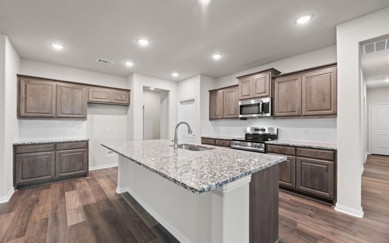 3103 White Oak Road, Oak Ridge, TX 75161, 4 Bedrooms Bedrooms, ,2 BathroomsBathrooms,Residential,For Sale,3103 White Oak Road,20842334