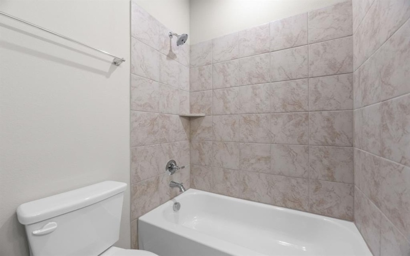 3103 White Oak Road, Oak Ridge, TX 75161, 4 Bedrooms Bedrooms, ,2 BathroomsBathrooms,Residential,For Sale,3103 White Oak Road,20842334