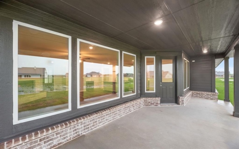 3103 White Oak Road, Oak Ridge, TX 75161, 4 Bedrooms Bedrooms, ,2 BathroomsBathrooms,Residential,For Sale,3103 White Oak Road,20842334