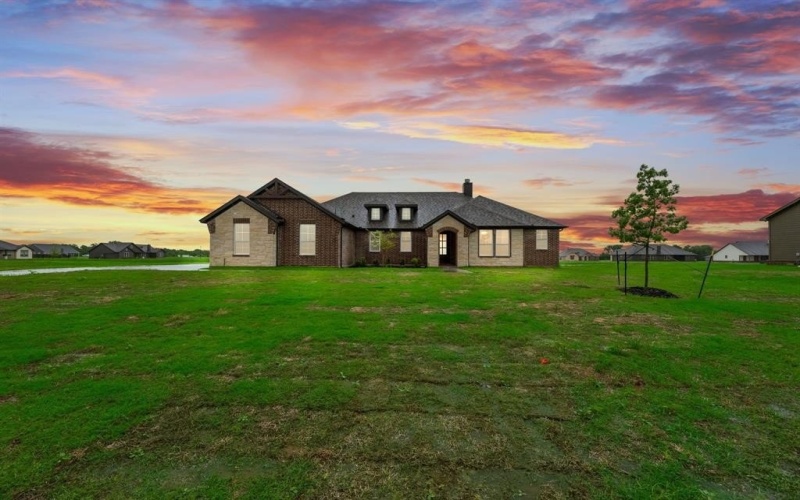 3103 White Oak Road, Oak Ridge, TX 75161, 4 Bedrooms Bedrooms, ,2 BathroomsBathrooms,Residential,For Sale,3103 White Oak Road,20842334