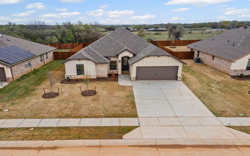708 Jameson, Springtown, TX 76082, 4 Bedrooms Bedrooms, ,2 BathroomsBathrooms,Residential,For Sale,708 Jameson,20842899