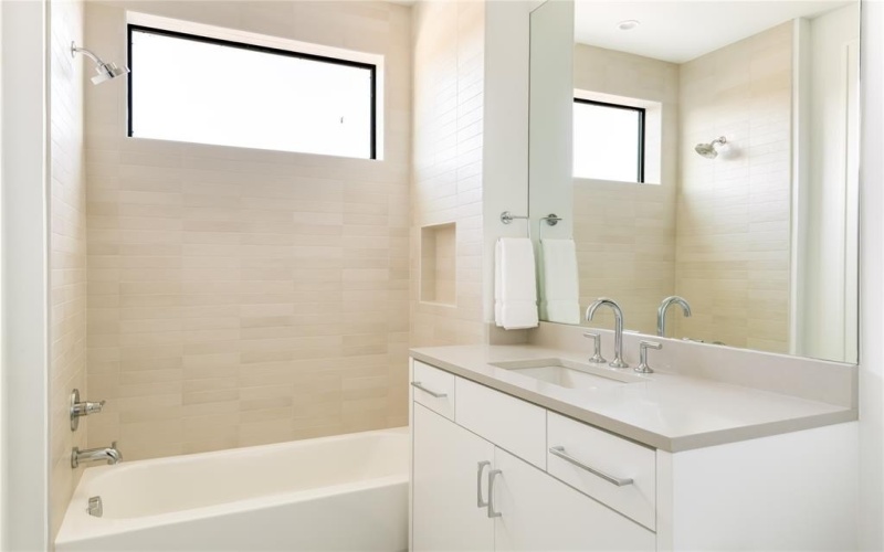 7706 Chatsworth Place, Dallas, TX 75230, 4 Habitaciones Habitaciones , ,5 BañosBaños,Residential,En Venta,7706 Chatsworth Place,0,20843214