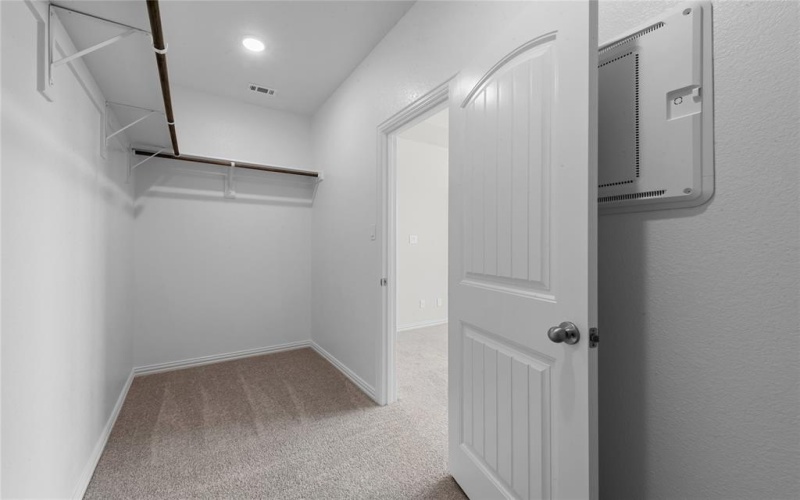 9 Louis Road, Sherman, TX 75090, 3 Habitaciones Habitaciones , ,2 BañosBaños,Residential,En Venta,9 Louis Road,20843359