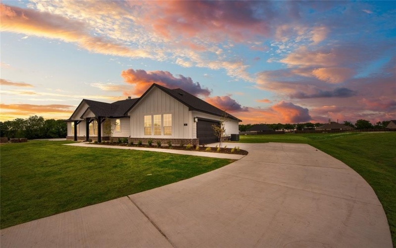 9 Louis Road, Sherman, TX 75090, 3 Habitaciones Habitaciones , ,2 BañosBaños,Residential,En Venta,9 Louis Road,20843359