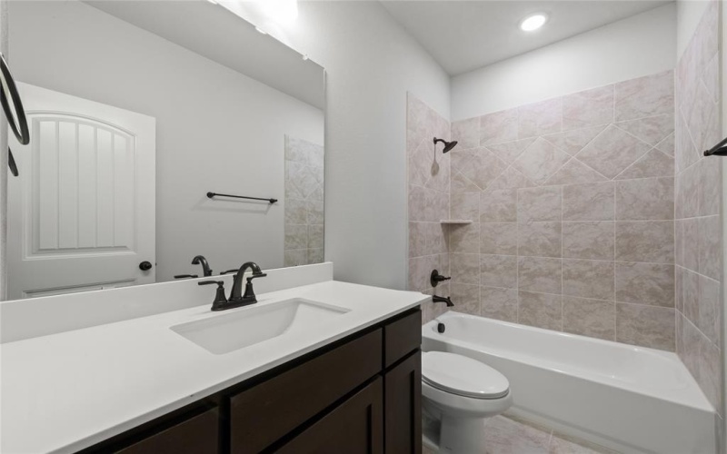 1 Louis Road, Sherman, TX 75090, 4 Bedrooms Bedrooms, ,3 BathroomsBathrooms,Residential,For Sale,1 Louis Road,20843391