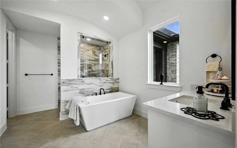 2815 Cedar Ridge, Sherman, TX 75092, 4 Habitaciones Habitaciones , ,3 BañosBaños,Residential,En Venta,2815 Cedar Ridge,20843680