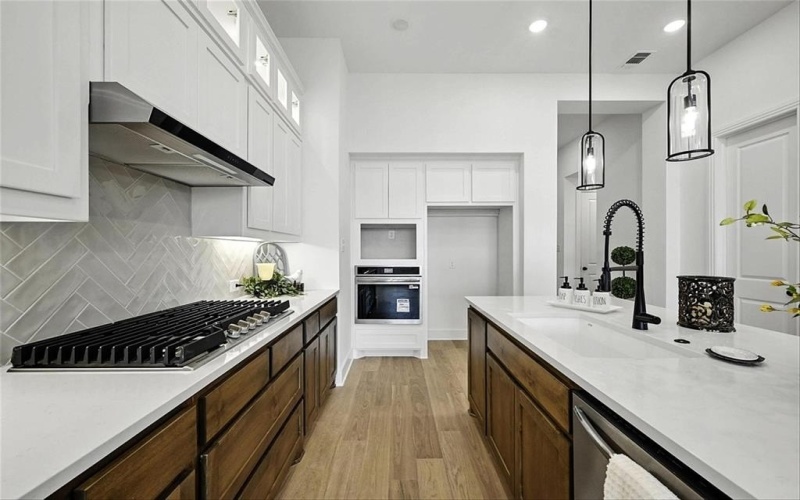 2815 Cedar Ridge, Sherman, TX 75092, 4 Habitaciones Habitaciones , ,3 BañosBaños,Residential,En Venta,2815 Cedar Ridge,20843680