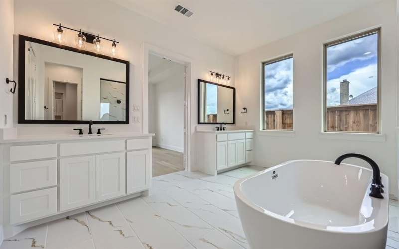 1402 Fieldstone Drive, Midlothian, TX 76065, 4 Habitaciones Habitaciones , ,5 BañosBaños,Residential,En Venta,1402 Fieldstone Drive,20846757