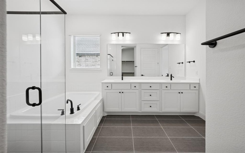 4810 Prairie Crest Lane, Arlington, TX 76005, 2 Bedrooms Bedrooms, ,2 BathroomsBathrooms,Residential,For Sale,4810 Prairie Crest Lane,20846830