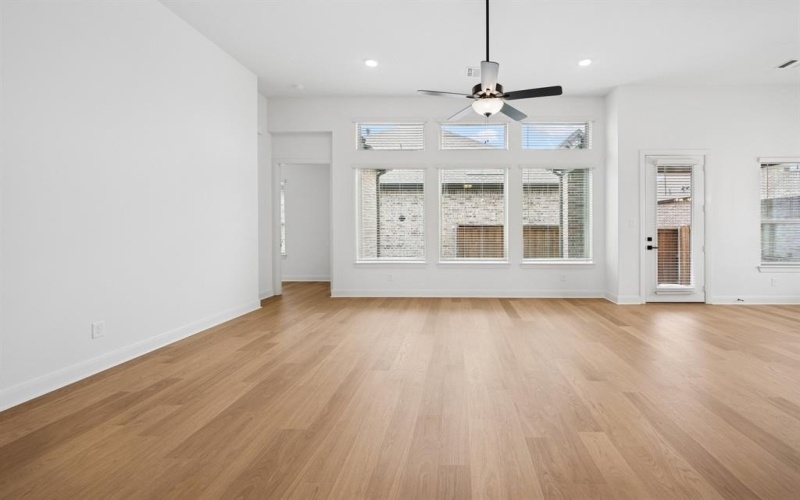 4810 Prairie Crest Lane, Arlington, TX 76005, 2 Bedrooms Bedrooms, ,2 BathroomsBathrooms,Residential,For Sale,4810 Prairie Crest Lane,20846830