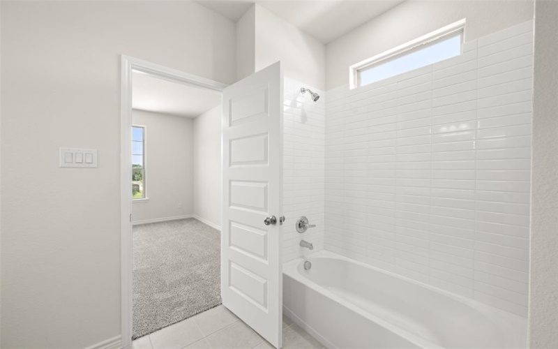401-403 Saddle Lane, Denton, TX 76205, 8 Bedrooms Bedrooms, ,5 BathroomsBathrooms,Residential Multi Family,For Sale,401-403 Saddle Lane,0,20844049