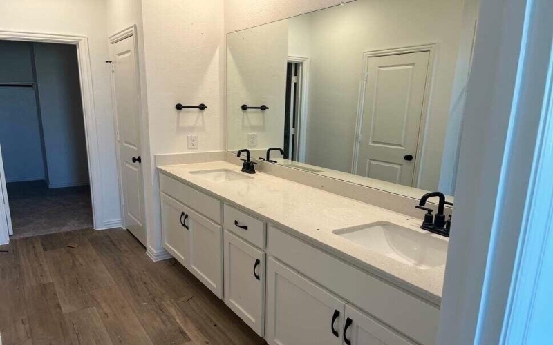 14111 Harden Street, Pilot Point, TX 76258, 5 Bedrooms Bedrooms, ,5 BathroomsBathrooms,Residential,For Sale,14111 Harden Street,20846871