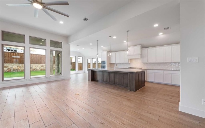 906 River Sky Road, Lavon, TX 75116, 4 Bedrooms Bedrooms, ,3 BathroomsBathrooms,Residential,For Sale,906 River Sky Road,20844244