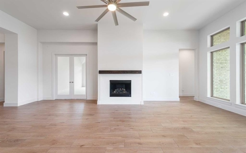 906 River Sky Road, Lavon, TX 75116, 4 Bedrooms Bedrooms, ,3 BathroomsBathrooms,Residential,For Sale,906 River Sky Road,20844244