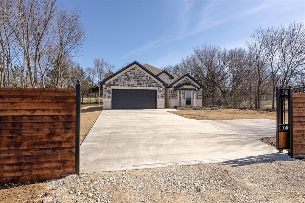 178 Fm 371, Gainesville, TX 76240, 4 Bedrooms Bedrooms, ,3 BathroomsBathrooms,Residential,For Sale,178 Fm 371,20847271