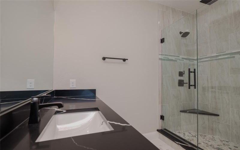 178 Fm 371, Gainesville, TX 76240, 4 Bedrooms Bedrooms, ,3 BathroomsBathrooms,Residential,For Sale,178 Fm 371,20847271