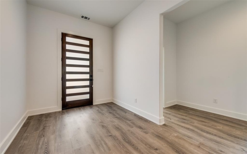 327 Lovers Lane, Terrell, TX 75160, 4 Habitaciones Habitaciones , ,3 BañosBaños,Residential,En Venta,327 Lovers Lane,20844827