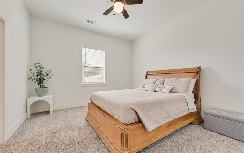 327 Lovers Lane, Terrell, TX 75160, 4 Habitaciones Habitaciones , ,3 BañosBaños,Residential,En Venta,327 Lovers Lane,20844827