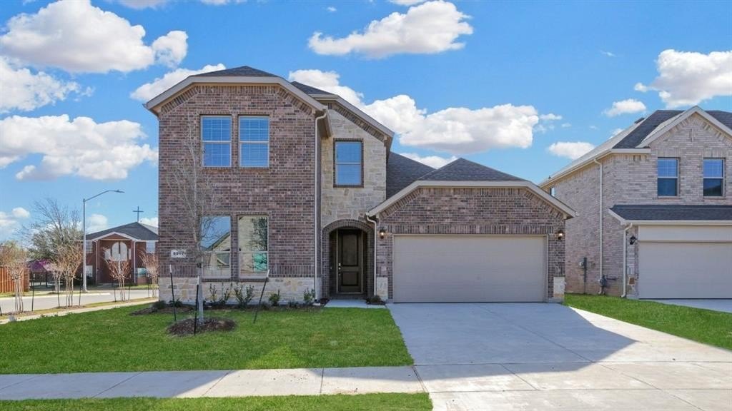 9216 Cessna Ave, McKinney, TX 75071, 4 Bedrooms Bedrooms, ,3 BathroomsBathrooms,Residential,For Sale,9216 Cessna Ave,20847457