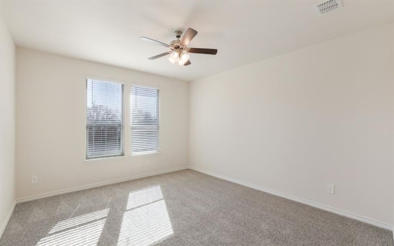 9216 Cessna Ave, McKinney, TX 75071, 4 Bedrooms Bedrooms, ,3 BathroomsBathrooms,Residential,For Sale,9216 Cessna Ave,20847457