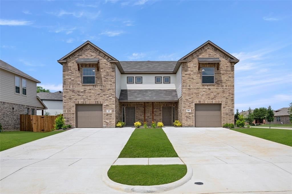 400-402 Wrangler Lane, Denton, TX 76205, 8 Habitaciones Habitaciones , ,5 BañosBaños,Residential Multi Family,En Venta,400-402 Wrangler Lane,20844832