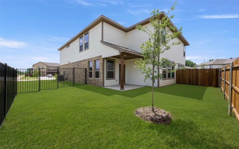 400-402 Wrangler Lane, Denton, TX 76205, 8 Habitaciones Habitaciones , ,5 BañosBaños,Residential Multi Family,En Venta,400-402 Wrangler Lane,20844832