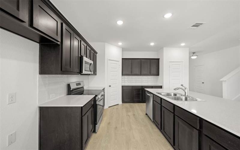 400-402 Wrangler Lane, Denton, TX 76205, 8 Habitaciones Habitaciones , ,5 BañosBaños,Residential Multi Family,En Venta,400-402 Wrangler Lane,20844832