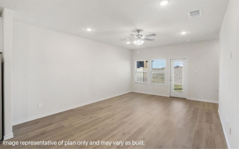 9212 Cessna Ave, McKinney, TX 75071, 4 Bedrooms Bedrooms, ,2 BathroomsBathrooms,Residential,For Sale,9212 Cessna Ave,20847474