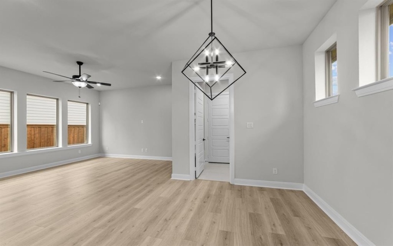 13837 Wembley Bend Way, Fort Worth, TX 76008, 3 Bedrooms Bedrooms, ,2 BathroomsBathrooms,Residential,For Sale,13837 Wembley Bend Way,20844915