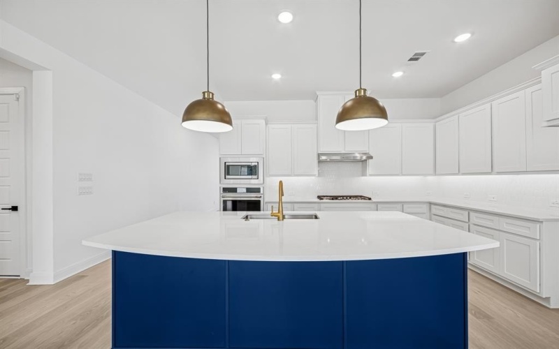 2033 Rolling Oaks Drive, Fort Worth, TX 76008, 4 Habitaciones Habitaciones , ,3 BañosBaños,Residential,En Venta,2033 Rolling Oaks Drive,20845022