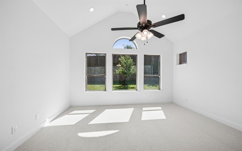 2033 Rolling Oaks Drive, Fort Worth, TX 76008, 4 Habitaciones Habitaciones , ,3 BañosBaños,Residential,En Venta,2033 Rolling Oaks Drive,20845022