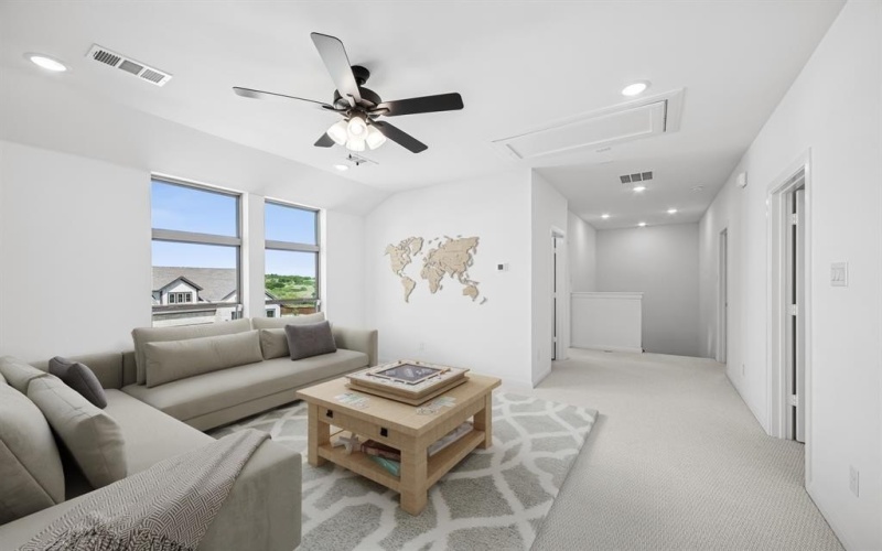 2033 Rolling Oaks Drive, Fort Worth, TX 76008, 4 Habitaciones Habitaciones , ,3 BañosBaños,Residential,En Venta,2033 Rolling Oaks Drive,20845022
