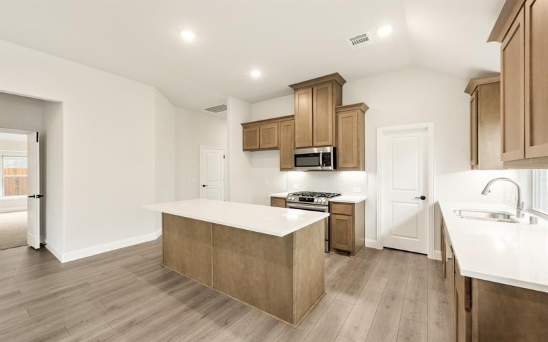 112 Woodlands Way, Balch Springs, TX 75181, 4 Habitaciones Habitaciones , ,3 BañosBaños,Residential,En Venta,112 Woodlands Way,20847904