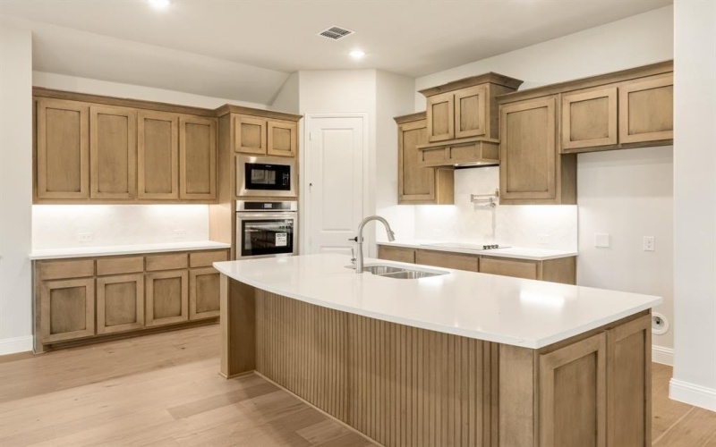 127 Tetrad Circle, Waxahachie, TX 75165, 4 Bedrooms Bedrooms, ,3 BathroomsBathrooms,Residential,For Sale,127 Tetrad Circle,20848107