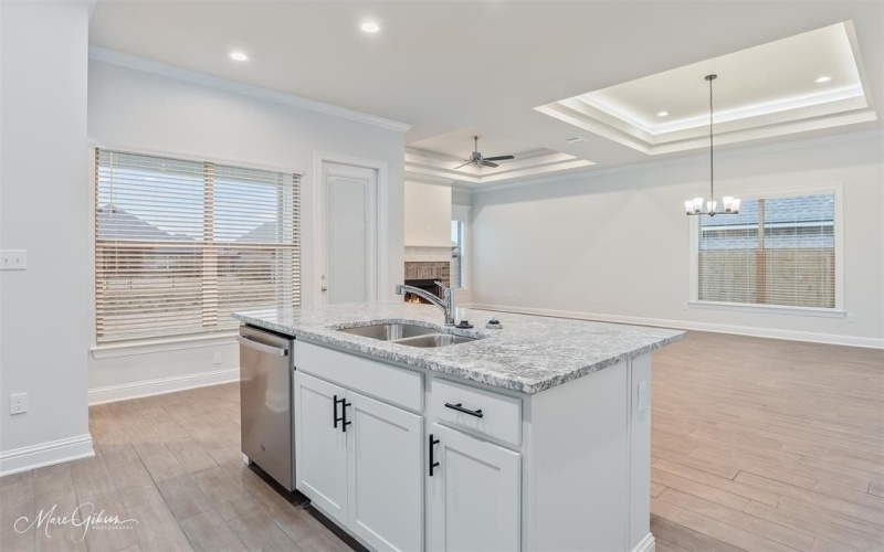 322 Prien Lake Loop, Bossier City, LA 71111, 4 Habitaciones Habitaciones , ,2 BañosBaños,Residential,En Venta,322 Prien Lake Loop,20848270