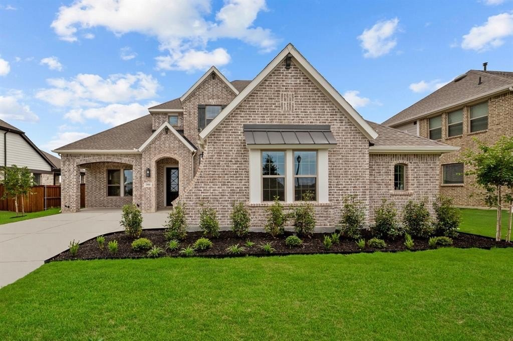 2806 Neidman Drive, Mansfield, TX 76063, 4 Bedrooms Bedrooms, ,3 BathroomsBathrooms,Residential,For Sale,2806 Neidman Drive,20845211