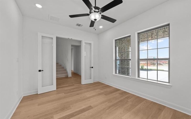 2806 Neidman Drive, Mansfield, TX 76063, 4 Bedrooms Bedrooms, ,3 BathroomsBathrooms,Residential,For Sale,2806 Neidman Drive,20845211