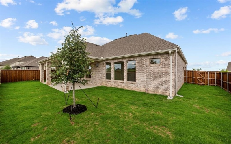 2806 Neidman Drive, Mansfield, TX 76063, 4 Bedrooms Bedrooms, ,3 BathroomsBathrooms,Residential,For Sale,2806 Neidman Drive,20845211