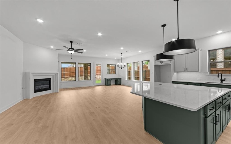 602 Lundy Lane, Mansfield, TX 76063, 3 Habitaciones Habitaciones , ,2 BañosBaños,Residential,En Venta,602 Lundy Lane,20845228