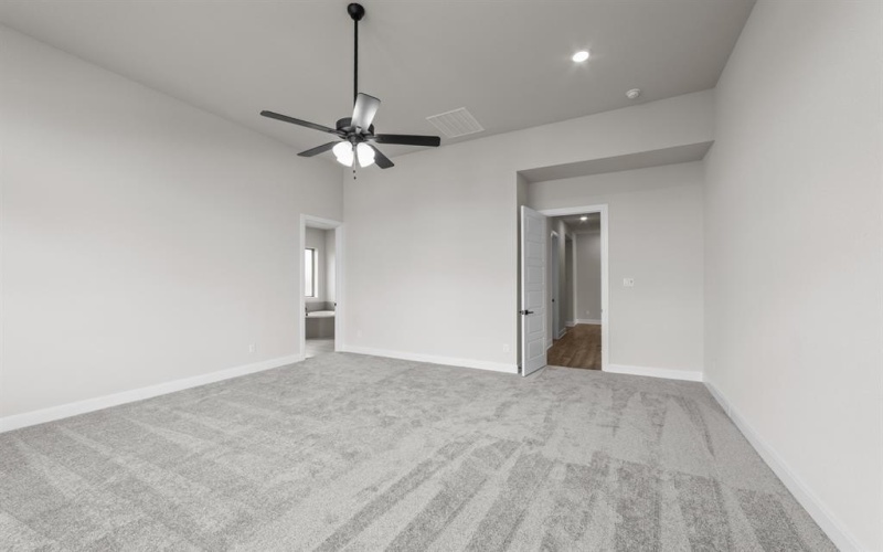 604 Derby Drive, Mansfield, TX 76063, 4 Bedrooms Bedrooms, ,3 BathroomsBathrooms,Residential,For Sale,604 Derby Drive,20848630