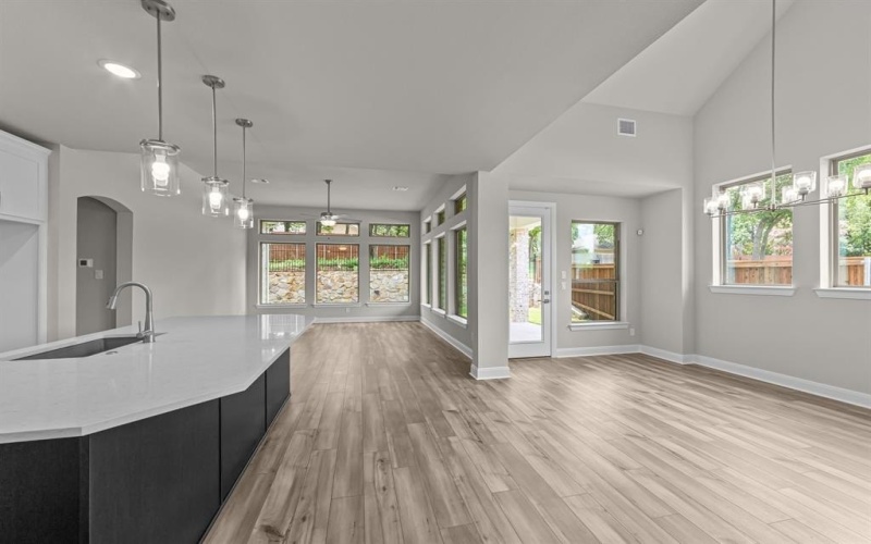 6200 Escarpment Drive, Fort Worth, TX 76112, 4 Habitaciones Habitaciones , ,3 BañosBaños,Residential,En Venta,6200 Escarpment Drive,20848672