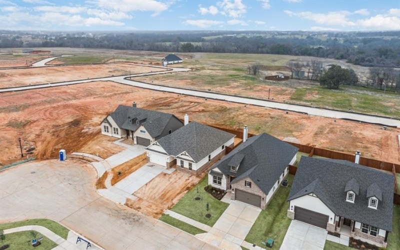 1237 Comal Lane, Springtown, TX 76082, 4 Bedrooms Bedrooms, ,2 BathroomsBathrooms,Residential,For Sale,1237 Comal Lane,20846177