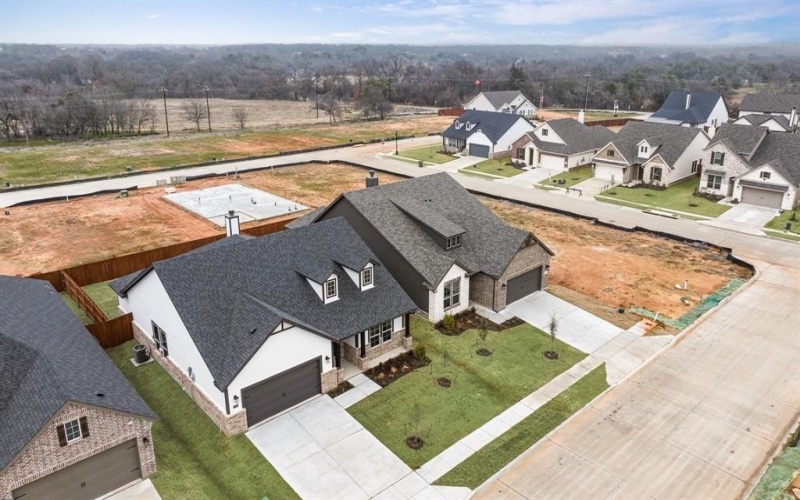 1241 Comal Lane, Springtown, TX 76082, 4 Bedrooms Bedrooms, ,2 BathroomsBathrooms,Residential,For Sale,1241 Comal Lane,20846181