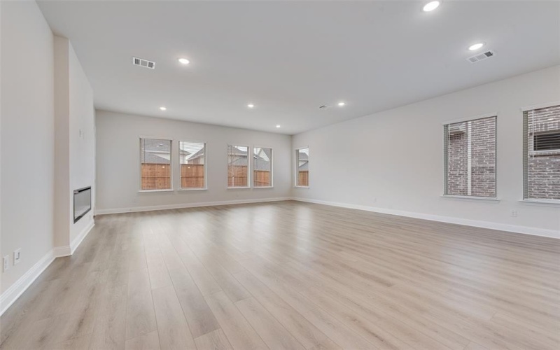 7116 Manhattan Drive, Rowlett, TX 75088, 3 Bedrooms Bedrooms, ,2 BathroomsBathrooms,Residential,For Sale,7116 Manhattan Drive,20846343