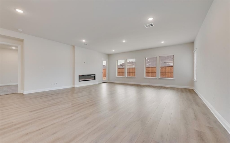 7116 Manhattan Drive, Rowlett, TX 75088, 3 Bedrooms Bedrooms, ,2 BathroomsBathrooms,Residential,For Sale,7116 Manhattan Drive,20846343