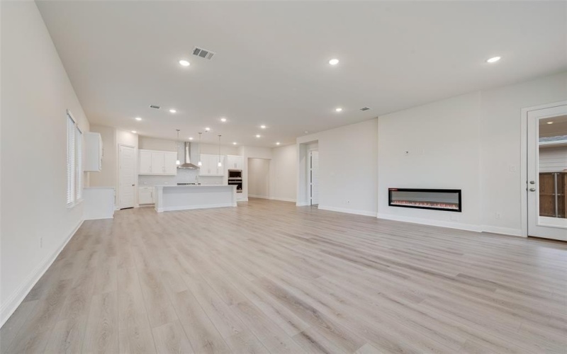 7116 Manhattan Drive, Rowlett, TX 75088, 3 Bedrooms Bedrooms, ,2 BathroomsBathrooms,Residential,For Sale,7116 Manhattan Drive,20846343