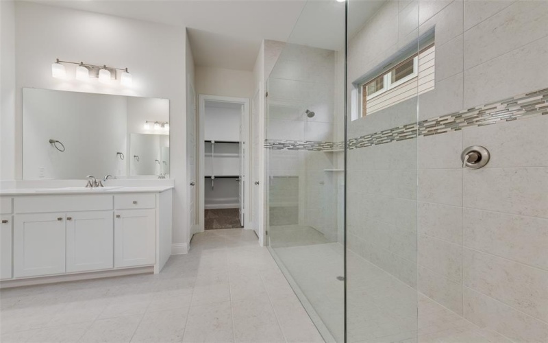7116 Manhattan Drive, Rowlett, TX 75088, 3 Bedrooms Bedrooms, ,2 BathroomsBathrooms,Residential,For Sale,7116 Manhattan Drive,20846343