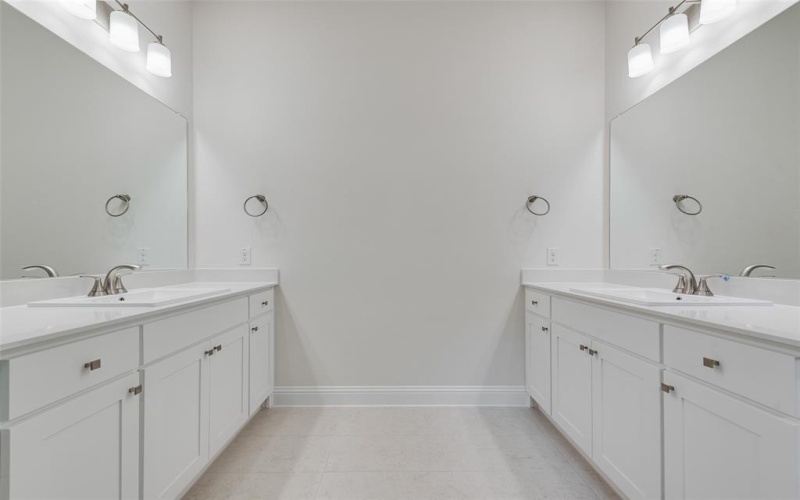 7116 Manhattan Drive, Rowlett, TX 75088, 3 Bedrooms Bedrooms, ,2 BathroomsBathrooms,Residential,For Sale,7116 Manhattan Drive,20846343