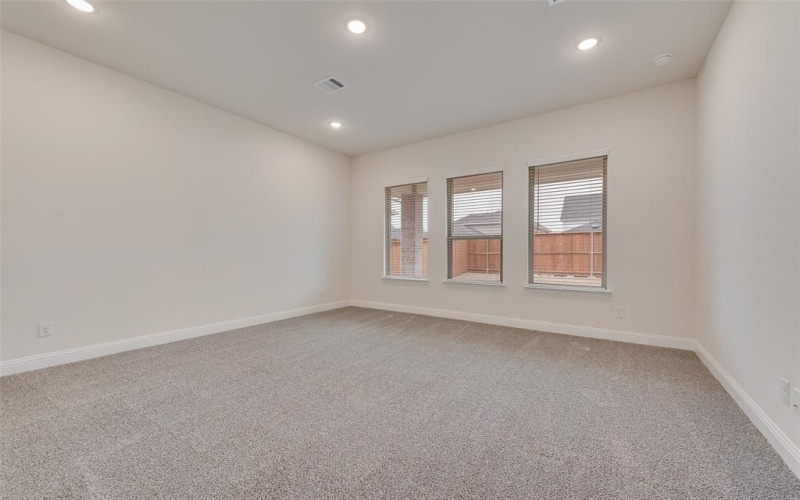 7116 Manhattan Drive, Rowlett, TX 75088, 3 Bedrooms Bedrooms, ,2 BathroomsBathrooms,Residential,For Sale,7116 Manhattan Drive,20846343